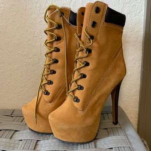 **NEW Zigi Girl boots, size 10 women’s, high heels